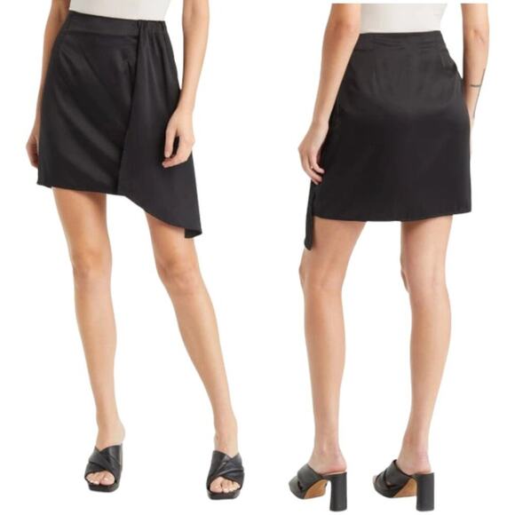 Vero Moda Kayla Asymmetric Satin Mini Skirt Black Size Small NWOT $45 MSRP - Picture 1 of 8